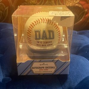 NWT & box Hallmark “Dad” baseball w stand.Great for Fsther’s Day or gift for dad